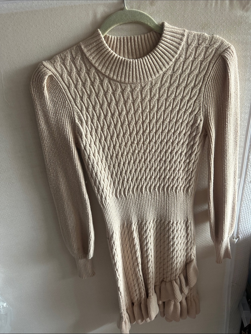 FLAT WHITE Beige Cable-Knit Women’s Sweater Dress. ANTHROPOLOGY XS